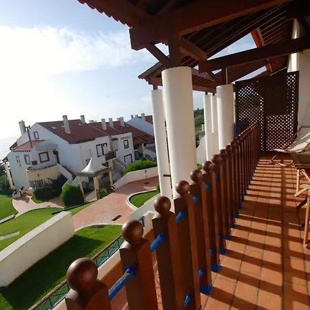 Ship - 4 Bedroom Duplex With Sea And Pool Views, 1km From The