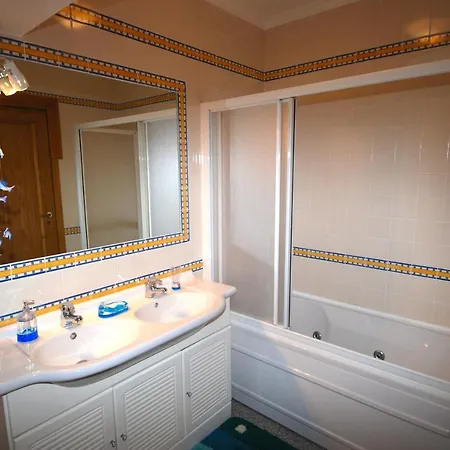 Ship - 4 Bedroom Duplex With Sea And Pool Views, 1km From The Apartment *