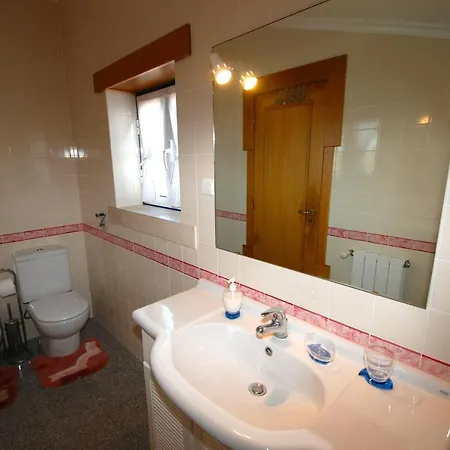 Ship - 4 Bedroom Duplex With Sea And Pool Views, 1km From The São Martinho do Porto