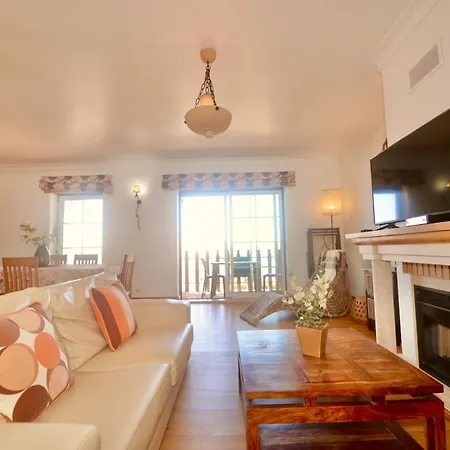 Ship - 4 Bedroom Duplex With Sea And Pool Views, 1km From The Apartment Sao Martinho do Porto