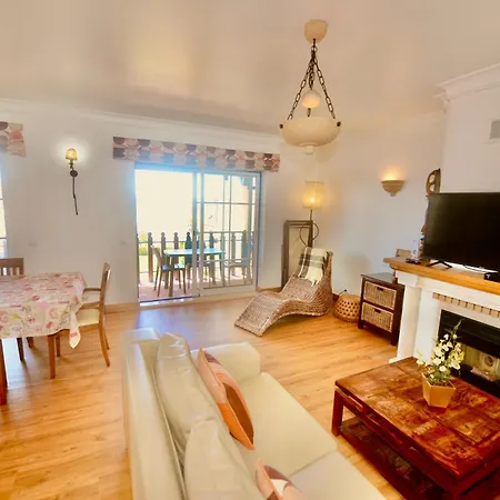 Apartment Ship - 4 Bedroom Duplex With Sea And Pool Views, 1km From The *