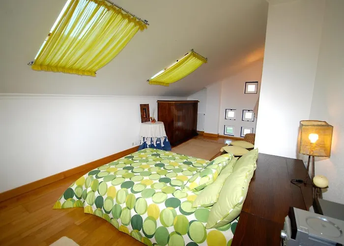 Apartman Ship - 4 Bedroom Duplex With Sea And Pool Views, 1km From The São Martinho do Porto