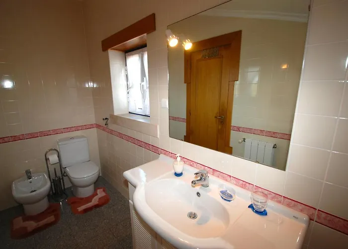 Ship - 4 Bedroom Duplex With Sea And Pool Views, 1km From The São Martinho do Porto