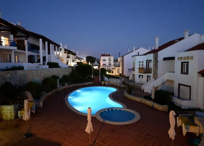 Ship - 4 Bedroom Duplex With Sea And Pool Views, 1km From The Apartman *