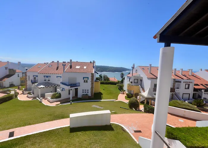 Ship - 4 Bedroom Duplex With Sea And Pool Views, 1km From The Apartman *